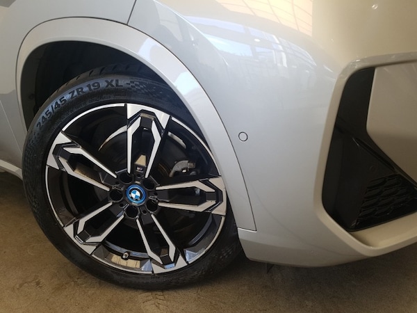 Used BMW iX1 2023 for sale - 76052837: Photo 9
