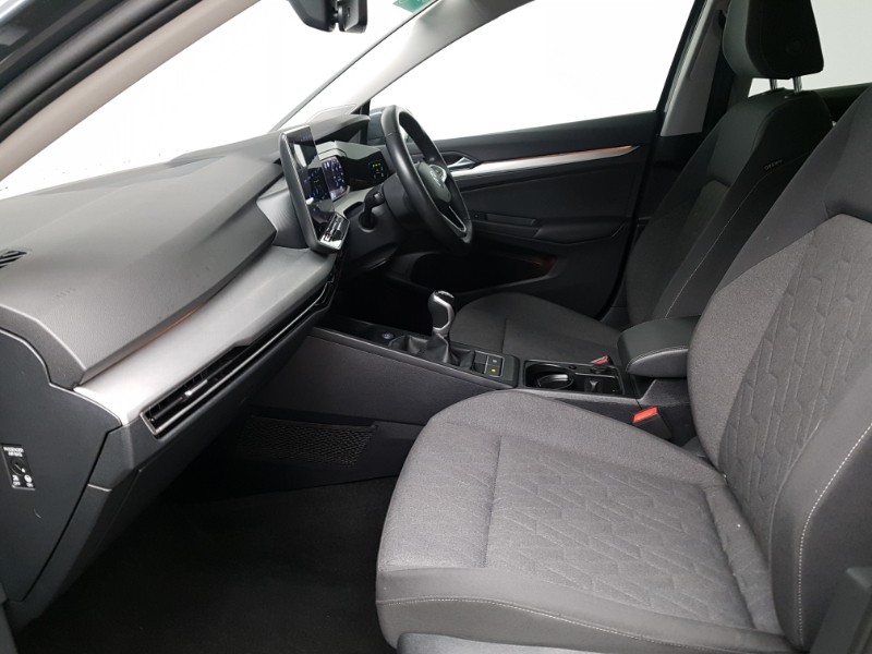 Used Volkswagen Golf 2024 for sale - 77184075: Photo 5