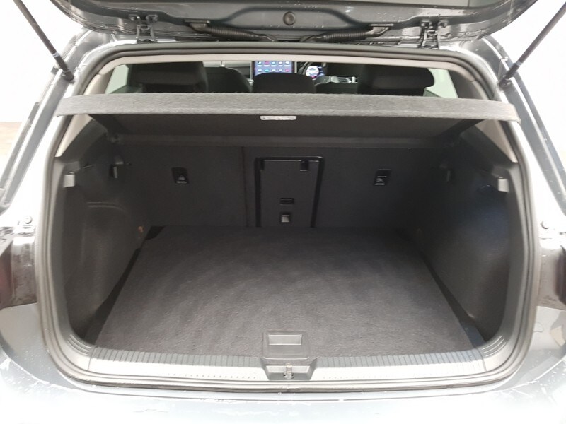 Used Volkswagen Golf 2024 for sale - 77184075: Photo 8