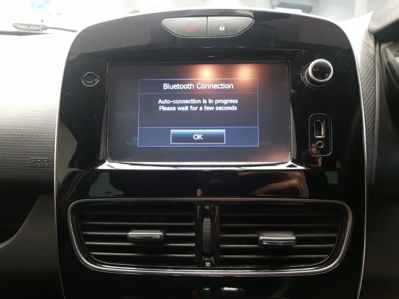 Used Renault Clio 2018 for sale - 76764057: Photo 14