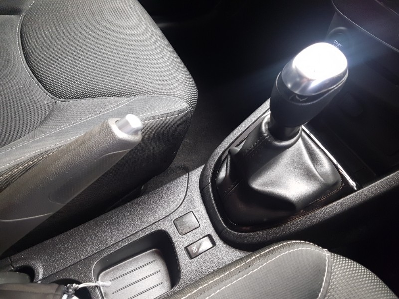 Used Renault Clio 2018 for sale - 76764057: Photo 17