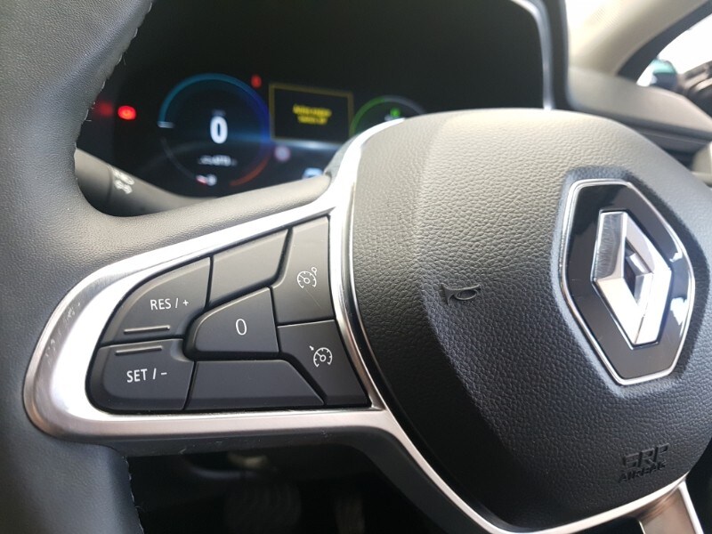 Used Renault Captur 2023 for sale - 76208389: Photo 15