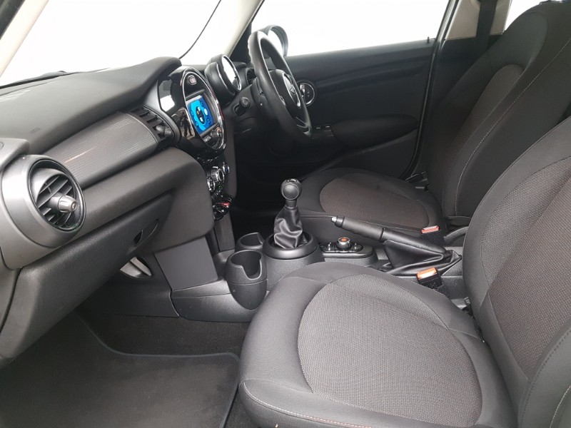 Used MINI Hatch 2018 for sale - 77531140: Photo 5