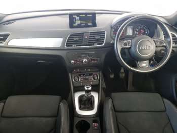Used Audi Q3 2018 for sale - 75315693: Photo
