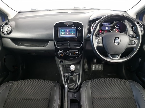 Used Renault Clio 2018 for sale - 76282019: Photo 2