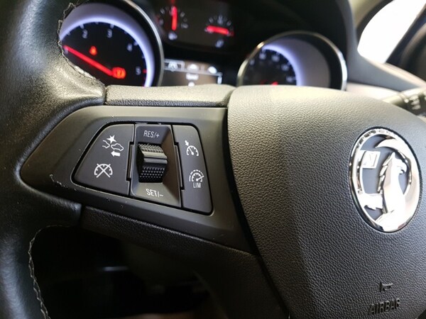 Used Vauxhall Astra 2020 for sale - 76258347: Photo 14