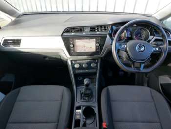 Used Volkswagen Touran 2021 for sale - 73804469: Photo