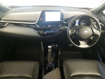 Used Toyota C-HR 2021 for sale - 75518778: Photo