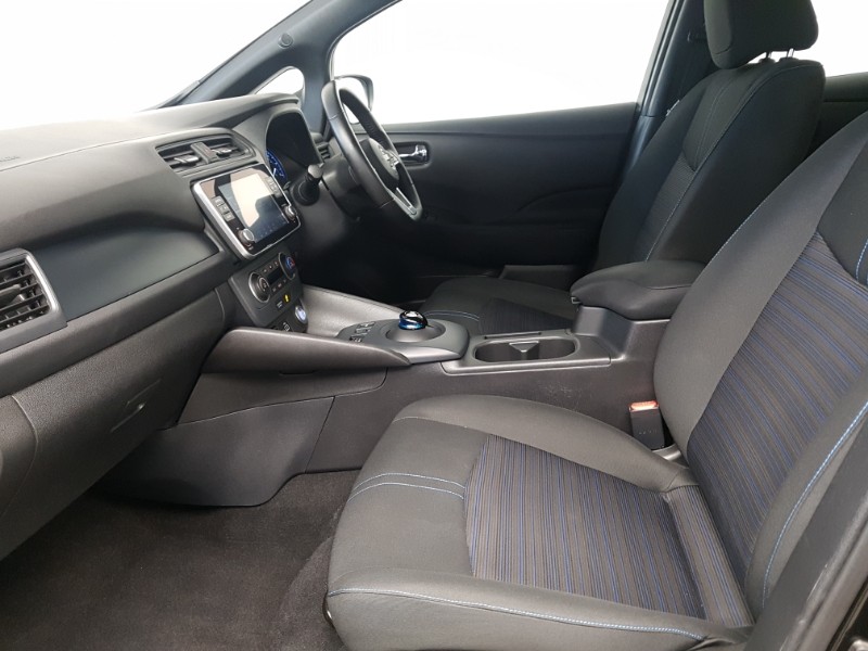 Used Nissan Leaf 2022 for sale - 76134795: Photo 5