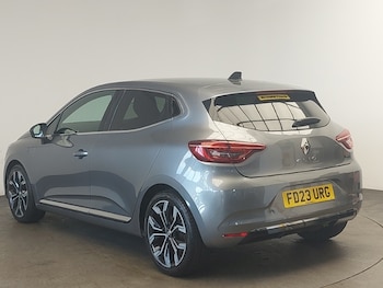 Used Renault Clio 2023 for sale - 79231887: Photo