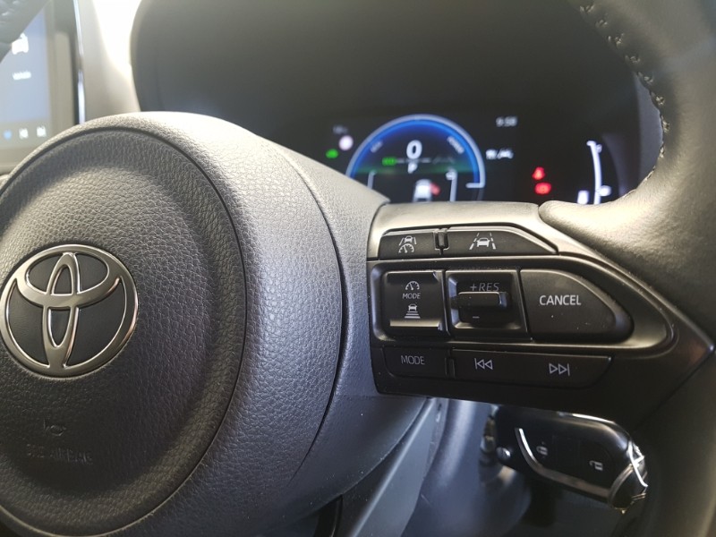 Used Toyota Yaris 2024 for sale - 76169744: Photo 15