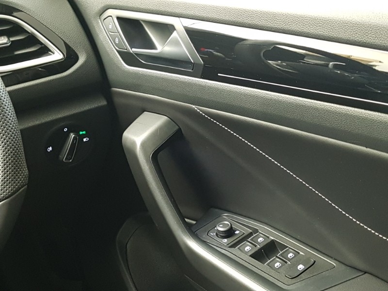 Used Volkswagen T-Roc 2025 for sale - 77028613: Photo 19