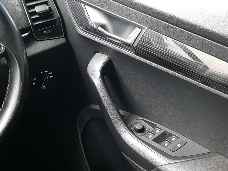 Used Skoda Karoq 2020 for sale - 77448976: Photo 19