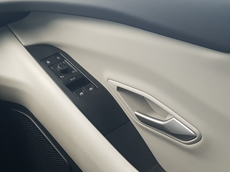 Used Ford Explorer 2025 for sale - 76707873: Photo 17