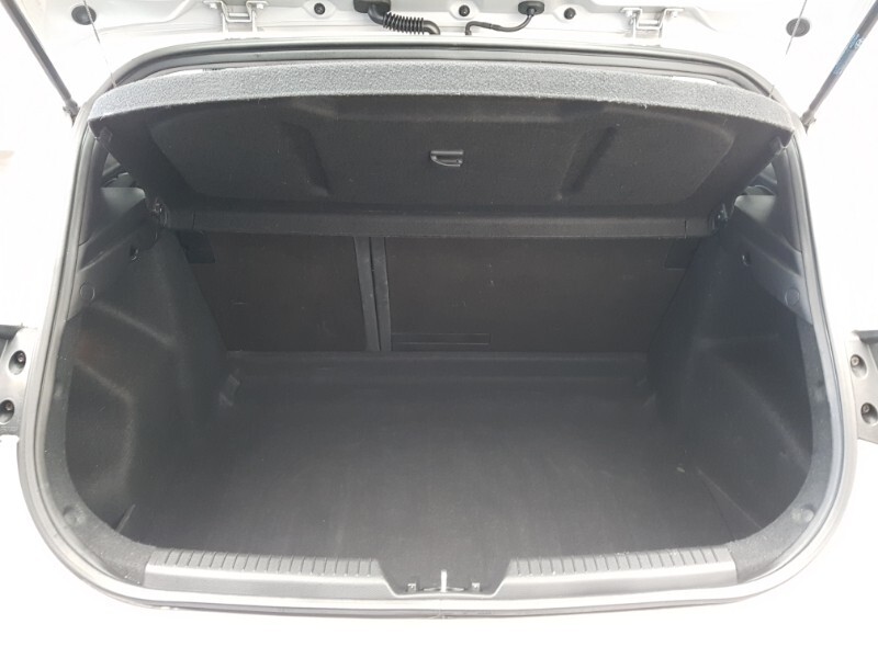 Used Hyundai i30 2013 for sale - 77299913: Photo 8