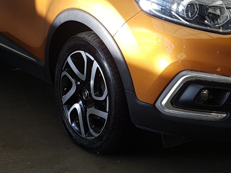 Used Renault Captur 2018 for sale - 77242117: Photo 9