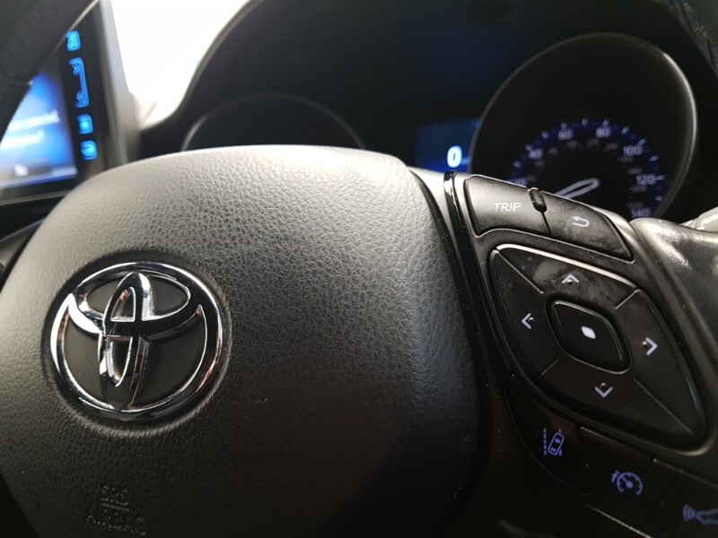 Used Toyota C-HR 2018 for sale - 78000025: Photo 18