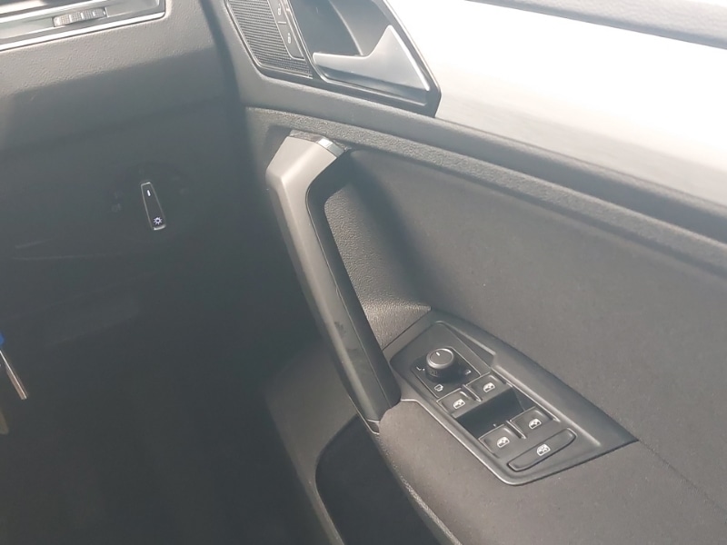 Used Volkswagen Tiguan 2018 for sale - 78164266: Photo 12