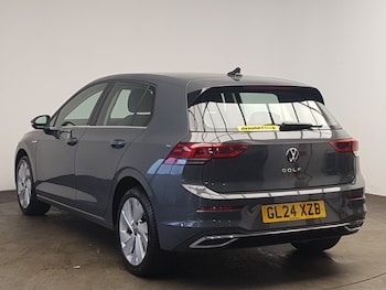 Used Volkswagen Golf 2024 for sale - 75707150: Photo