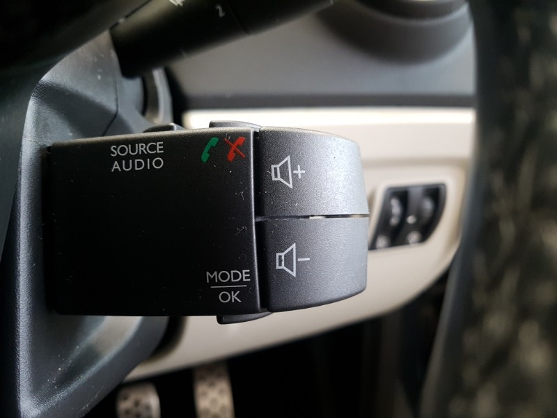 Used Renault Captur 2018 for sale - 77047091: Photo 16