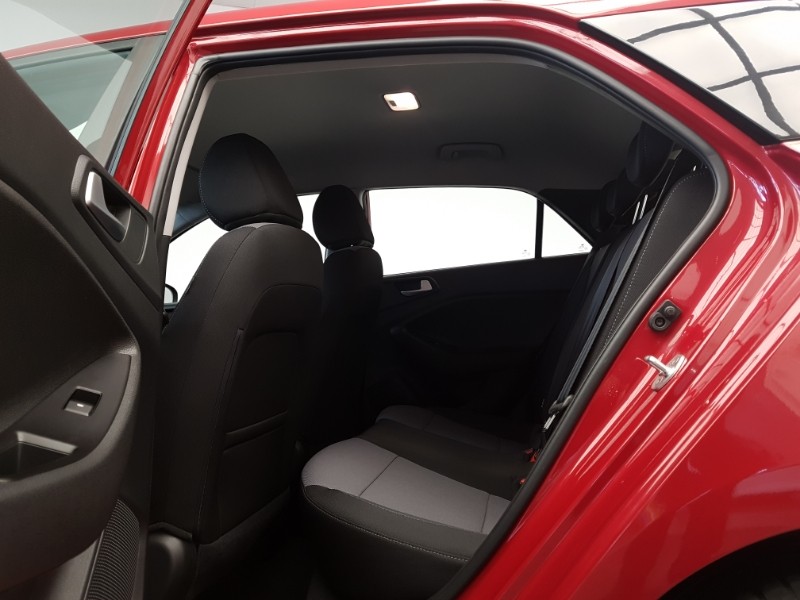 Used Hyundai i20 2017 for sale - 78118223: Photo 6