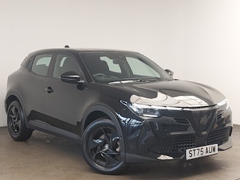 Used Alfa Romeo Junior 2025 for sale - 79400045: Photo