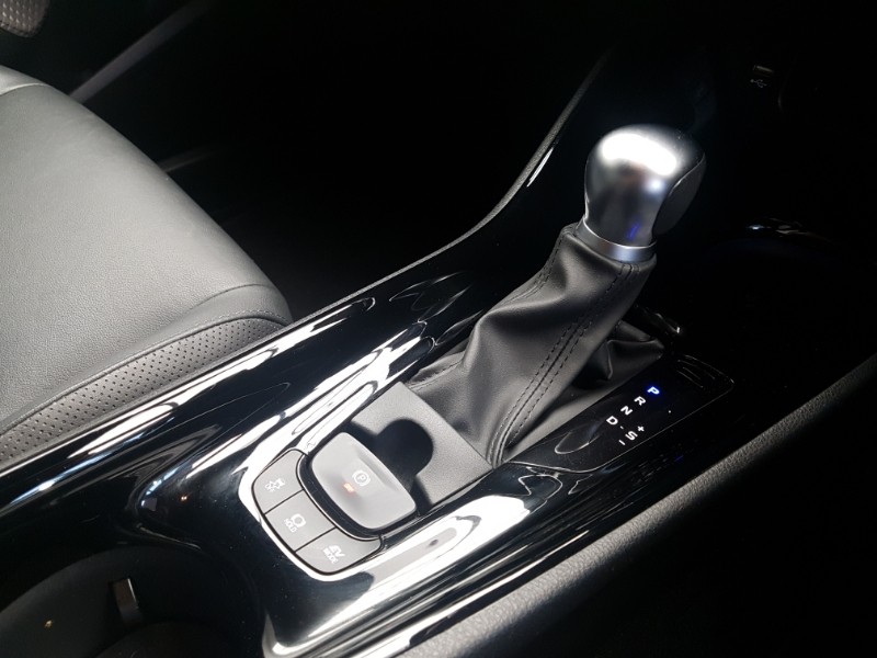 Used Toyota C-HR 2020 for sale - 77816123: Photo 17