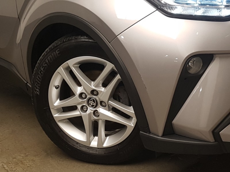 Used Toyota C-HR 2020 for sale - 76889427: Photo 7