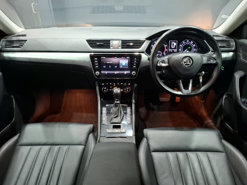 Used Skoda Superb 2019 for sale - 77184062: Photo 2