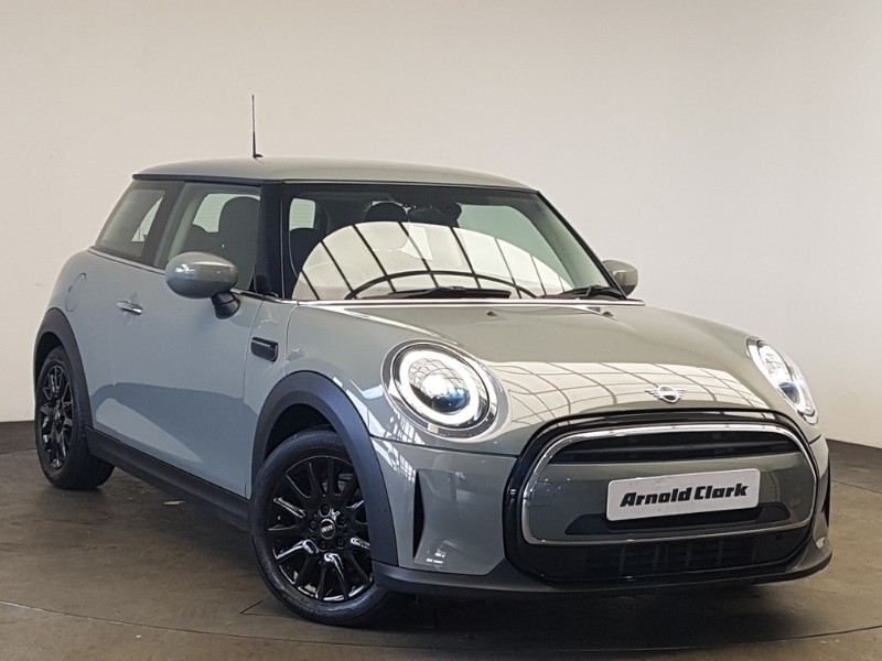 Used MINI Hatch 2022 for sale - 76358992: Photo 1