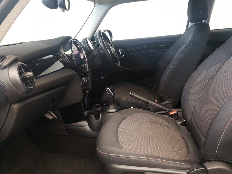 Used MINI Hatch 2022 for sale - 76358992: Photo 5