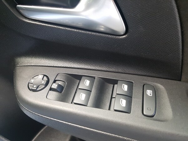 Used Vauxhall Corsa 2024 for sale - 75675016: Photo 19