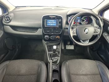 Used Renault Clio 2019 for sale - 79707328: Photo