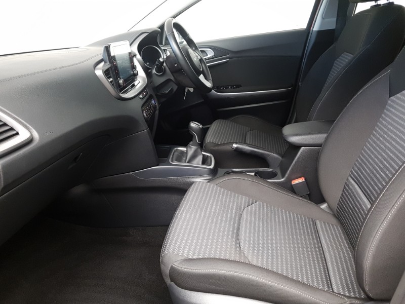 Used Kia XCeed 2023 for sale - 77838049: Photo 5