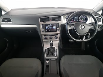 Used Volkswagen Golf 2015 for sale - 77832738: Photo