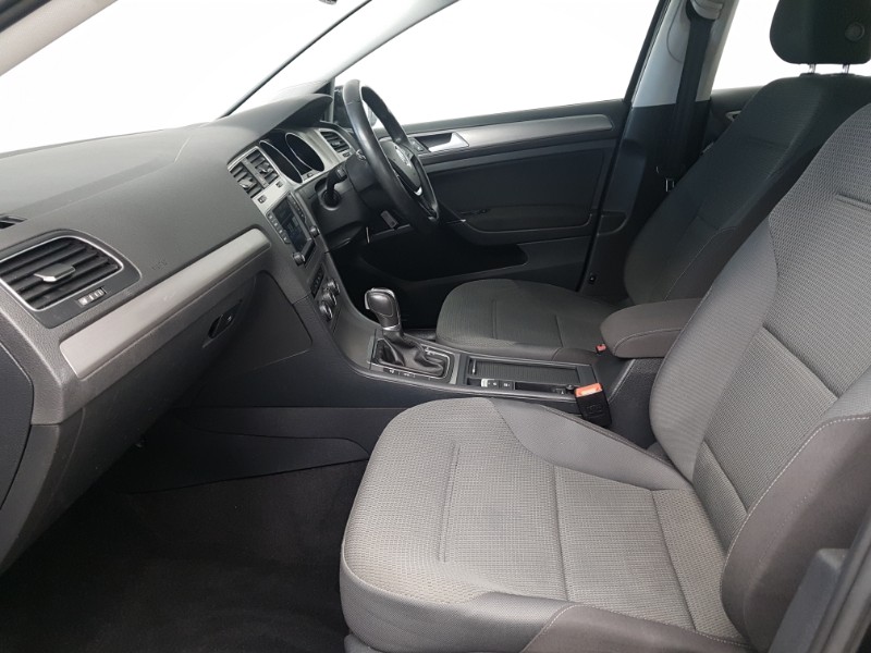 Used Volkswagen Golf 2015 for sale - 77832738: Photo 5