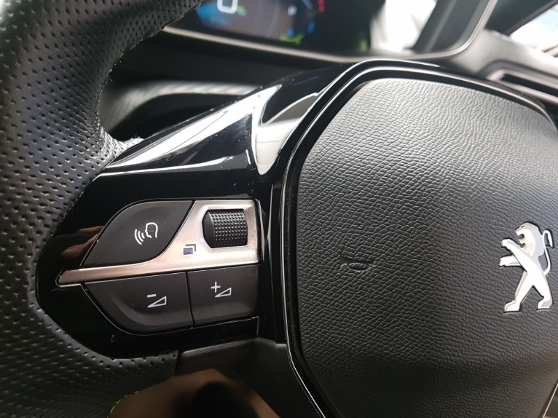 Used Peugeot 2008 2021 for sale - 77964498: Photo 15