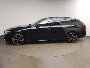 Used BMW 5 Series 2021 for sale - 77652350: Photo