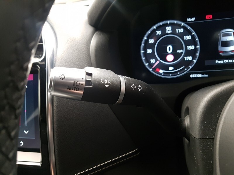 Used Jaguar XE 2019 for sale - 76687864: Photo 18