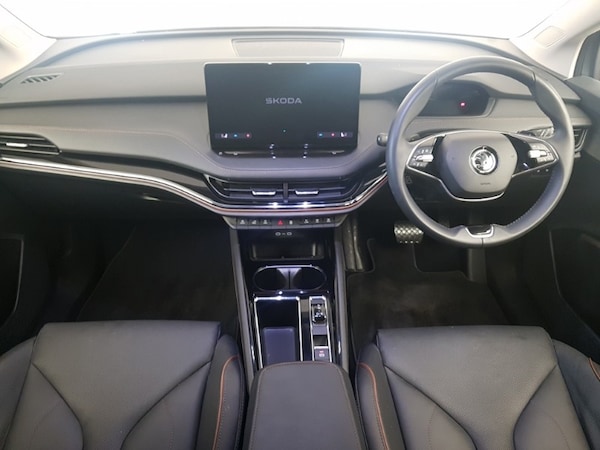 Used Skoda Enyaq 2024 for sale - 76317591: Photo 2