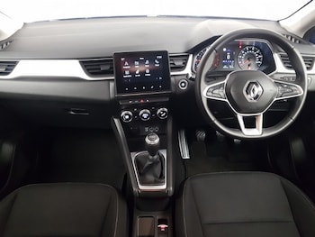 Used Renault Captur 2020 for sale - 77284737: Photo