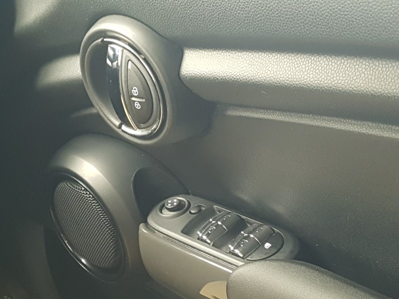 Used MINI Hatch 2018 for sale - 77031900: Photo 18