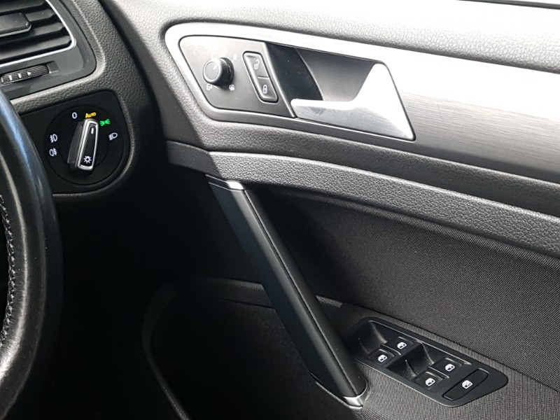 Used Volkswagen Golf 2020 for sale - 77495387: Photo 19