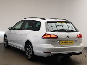 Used Volkswagen Golf 2020 for sale - 77495387: Photo