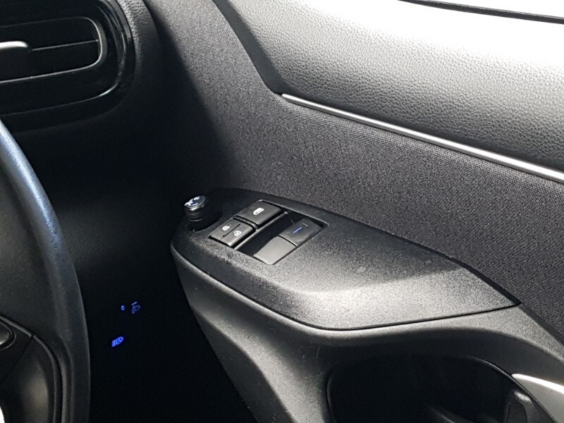 Used Toyota Yaris 2023 for sale - 77847184: Photo 18