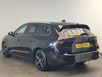 Used Vauxhall Astra 2023 for sale - 79610640: Photo