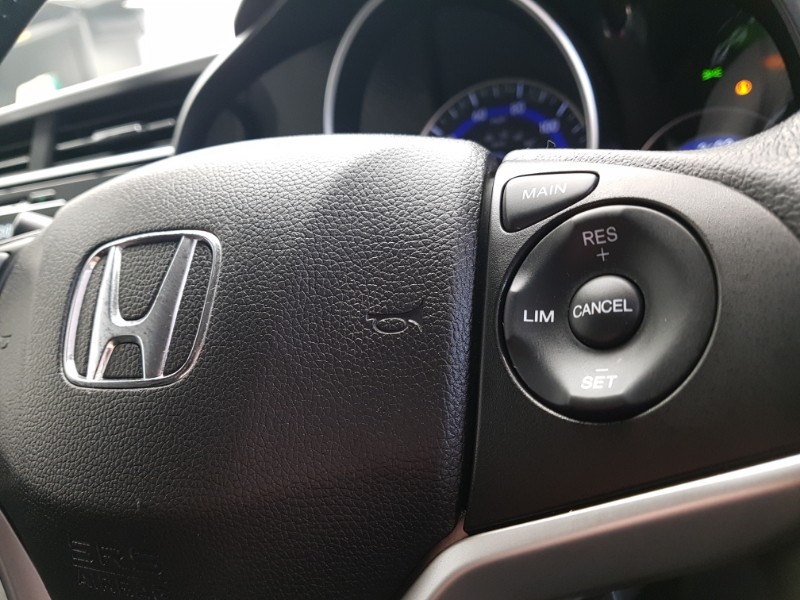 Used Honda Jazz 2019 for sale - 77992745: Photo 17