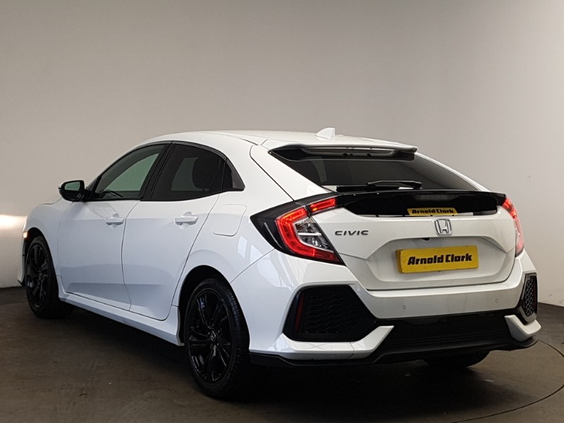 Used Honda Civic 2018 for sale - 77933491: Photo 3