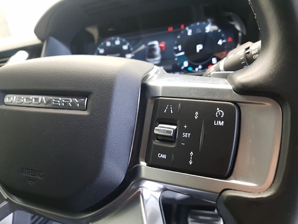 Used Land Rover Discovery 2023 for sale - 76258519: Photo 15