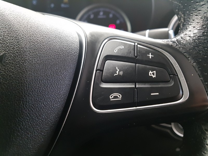 Used Mercedes-Benz GLC 2019 for sale - 76471793: Photo 16